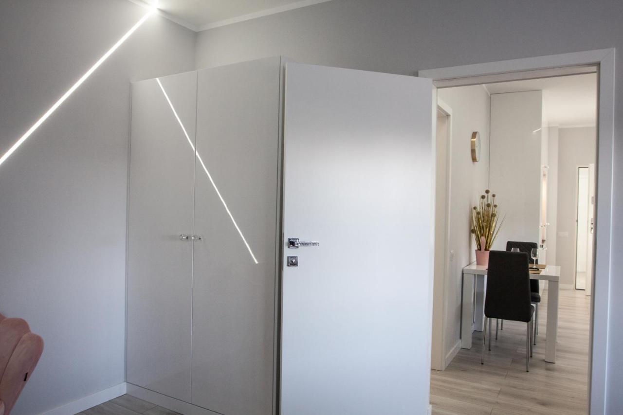 Novel NeW Appartement Warschau Buitenkant foto