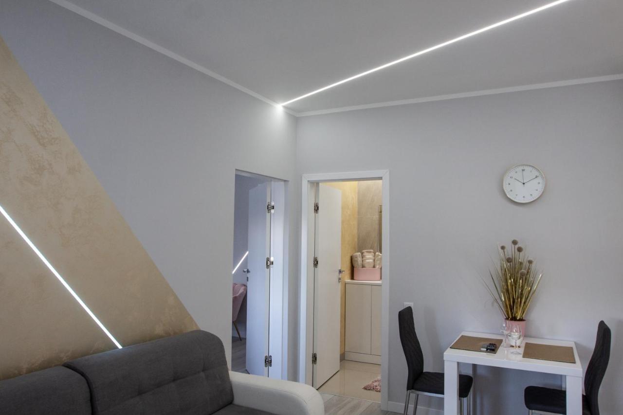 Novel NeW Appartement Warschau Buitenkant foto